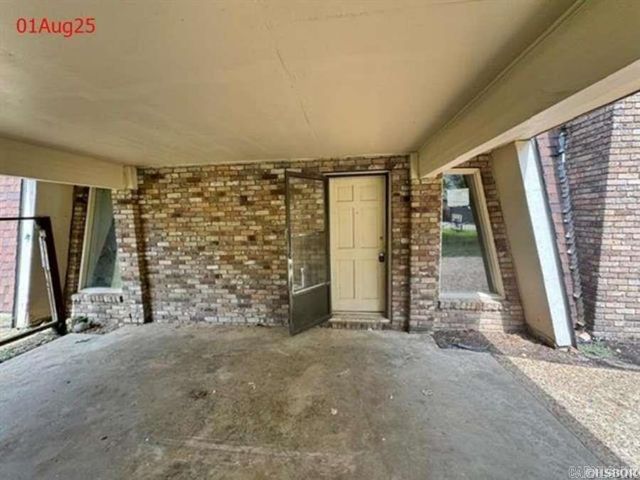 103 Stonegate Court, Gurdon, AR 71743