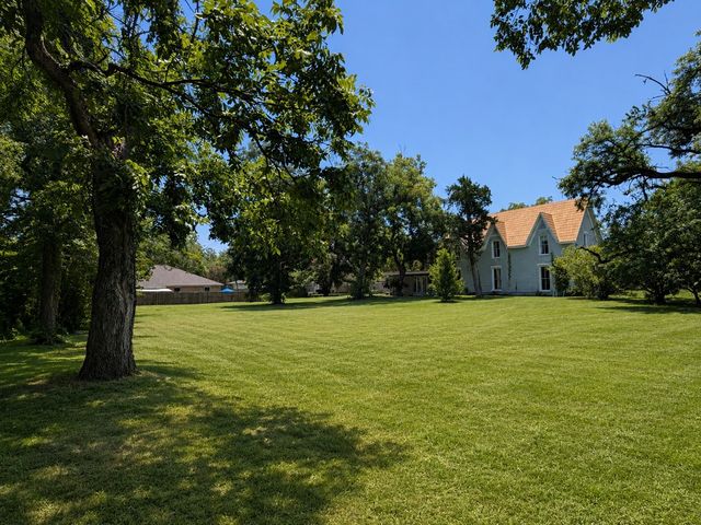 3915 Moulton Street, Greenville, TX 75401
