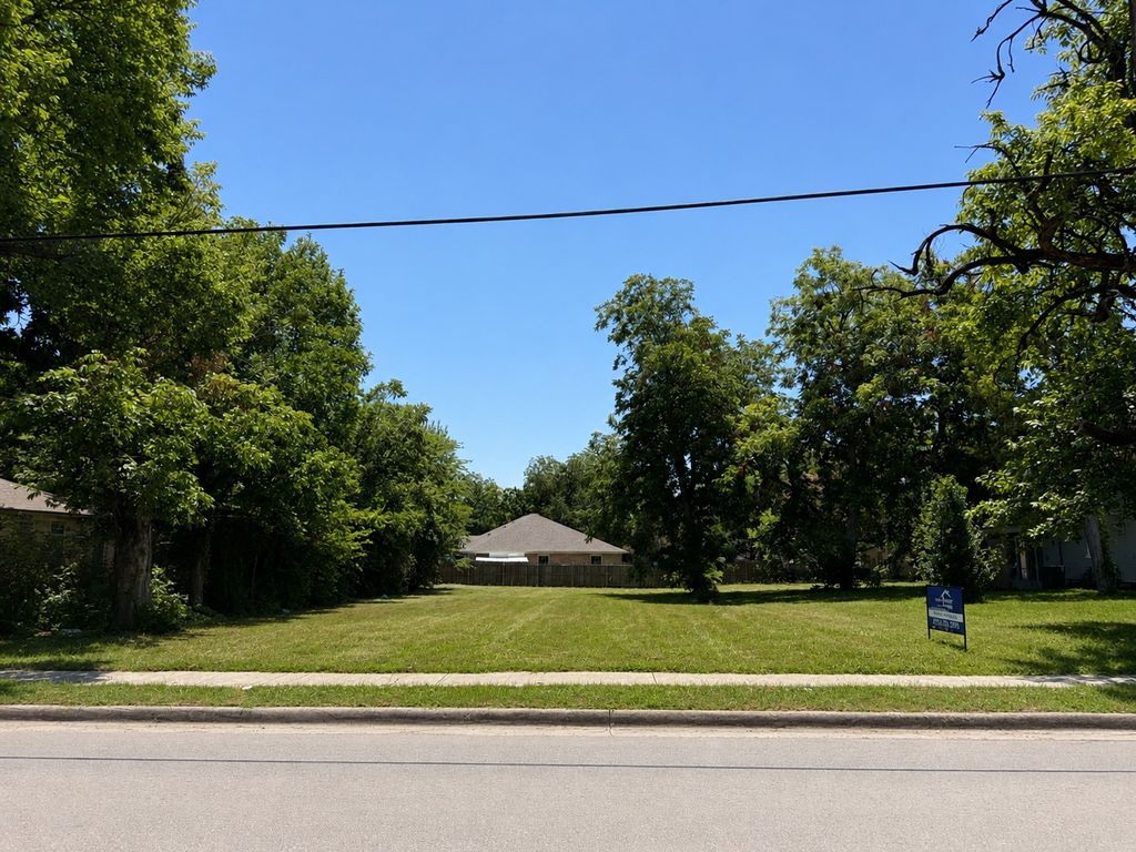 3915 Moulton Street, Greenville, TX 75401