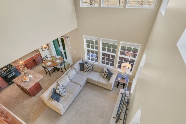 551 S Jade Lane 551, Round Lake, IL 60073