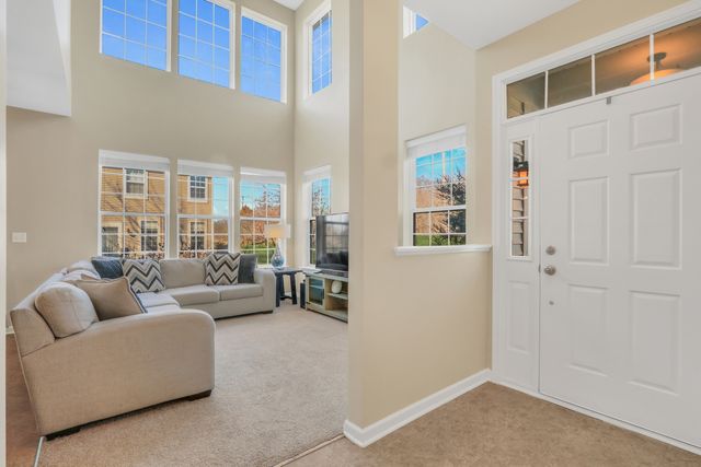 551 S Jade Lane 551, Round Lake, IL 60073