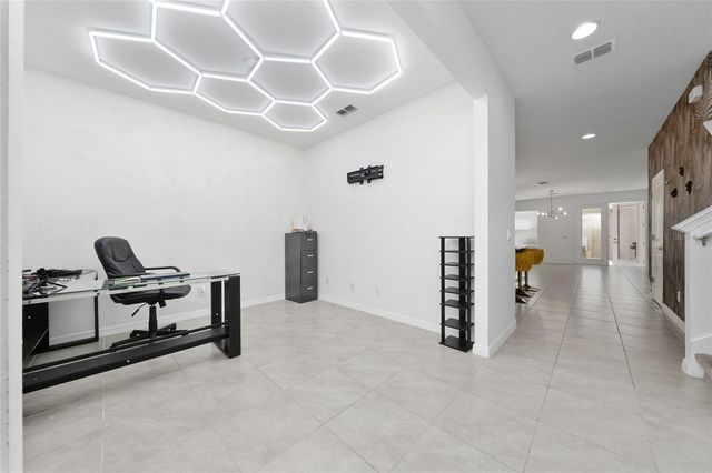 15659 JUNGLE ALLEY, Winter Garden, FL 34787