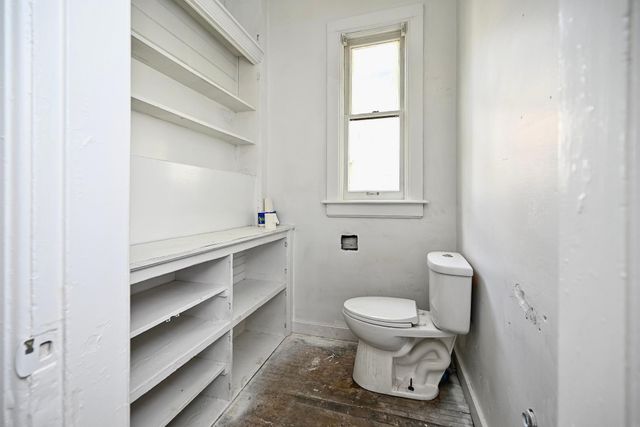 210 E Wabasha Street, Winona, MN 55987