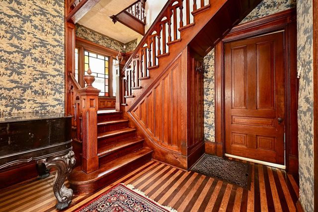 210 E Wabasha Street, Winona, MN 55987