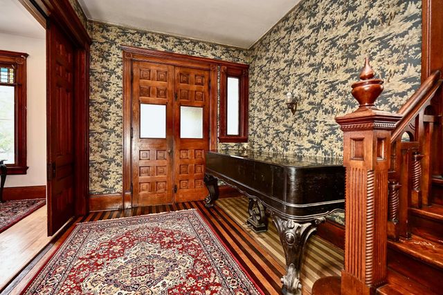 210 E Wabasha Street, Winona, MN 55987