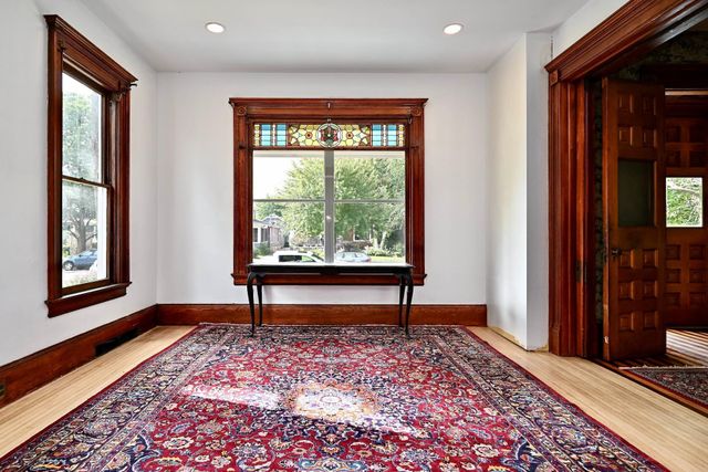 210 E Wabasha Street, Winona, MN 55987