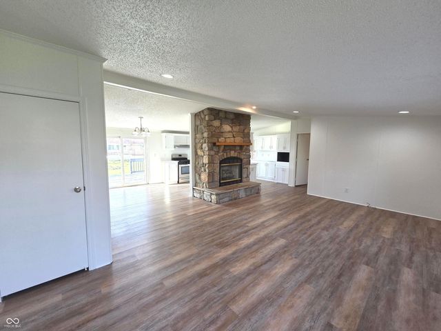 3263 Hooker Street, Plainfield, IN 46168