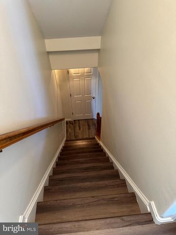 21105 MOSSY GLEN TER, Ashburn, VA 20147