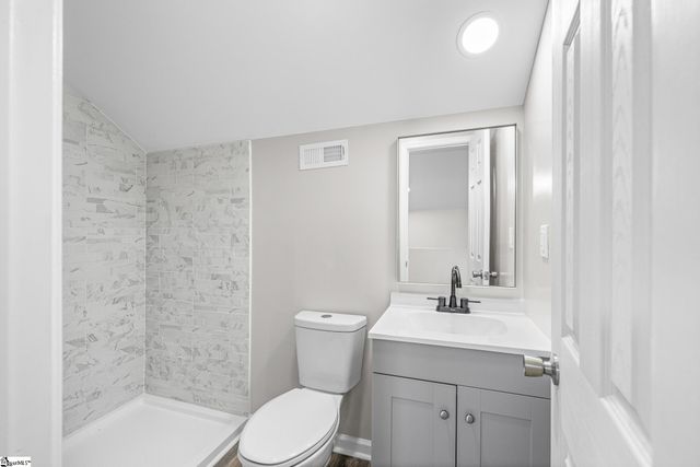 109 Cowpens Line Road, Spartanburg, SC 29307