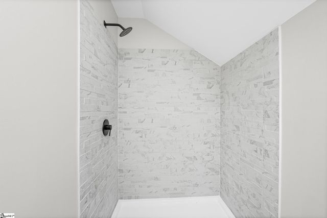 109 Cowpens Line Road, Spartanburg, SC 29307