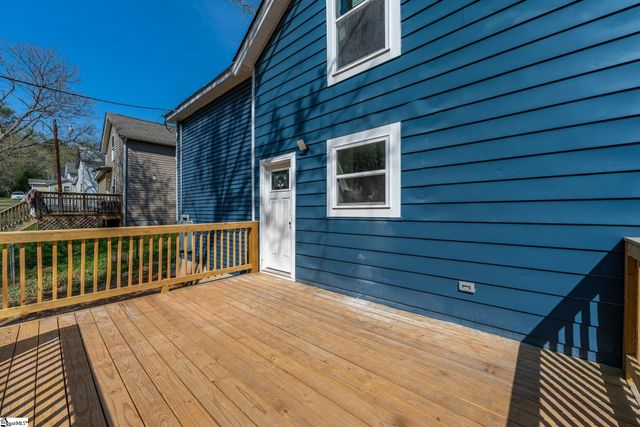 109 Cowpens Line Road, Spartanburg, SC 29307