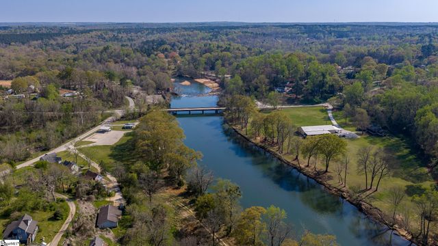 109 Cowpens Line Road, Spartanburg, SC 29307