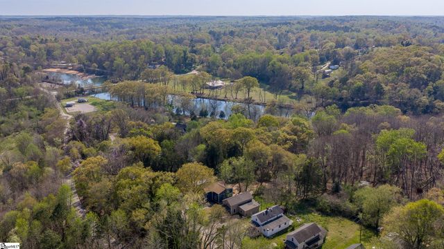 109 Cowpens Line Road, Spartanburg, SC 29307