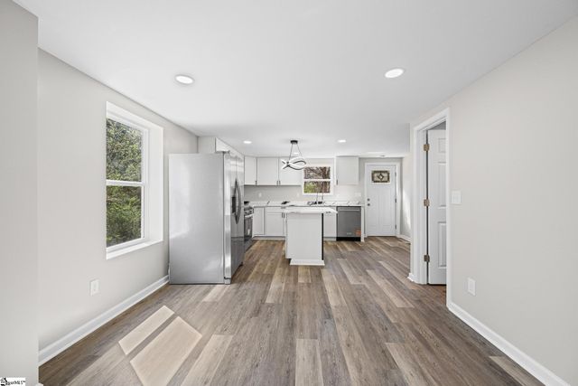 109 Cowpens Line Road, Spartanburg, SC 29307