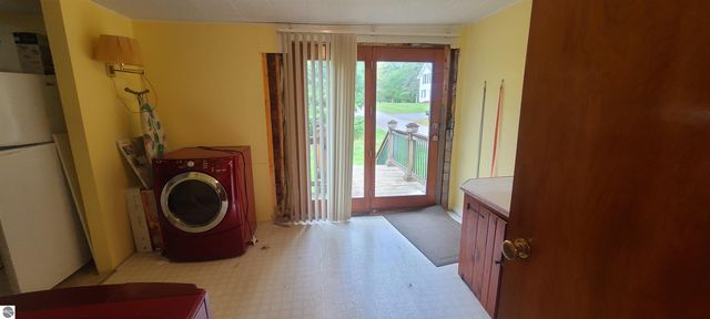 2400 S State Street, Greenbush, MI 48738