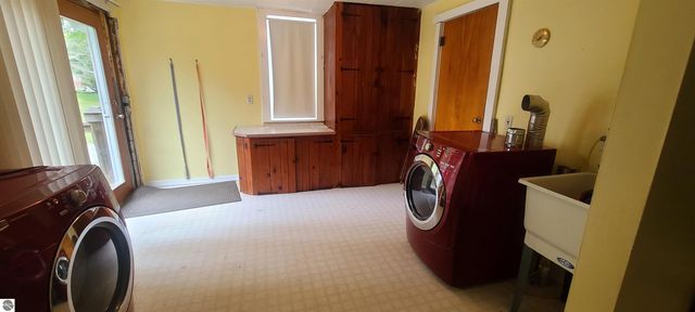 2400 S State Street, Greenbush, MI 48738