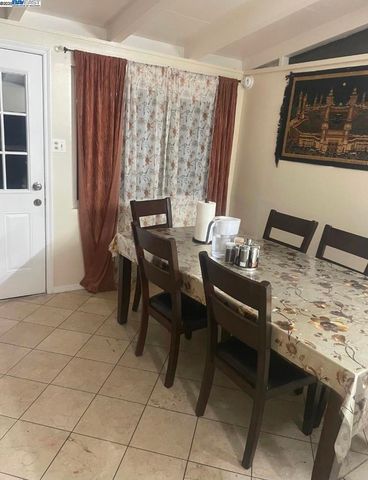 27844 Miami Ave, Hayward, CA 94545