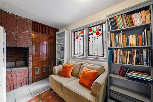 3 London Court, Boston, MA 02128