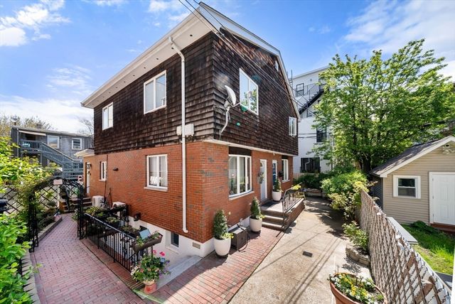 3 London Court, Boston, MA 02128