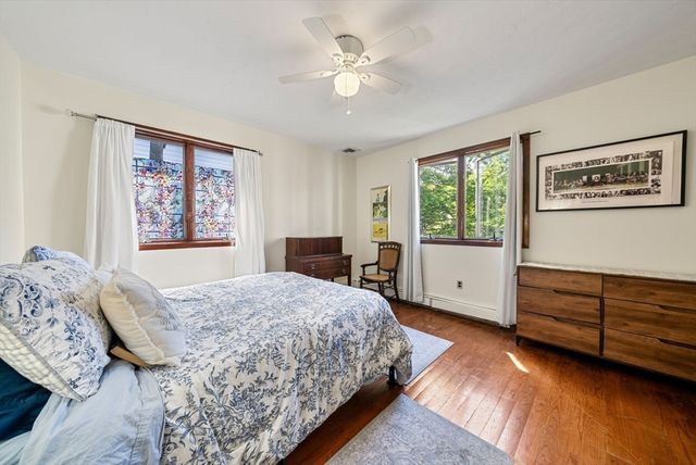 3 London Court, Boston, MA 02128