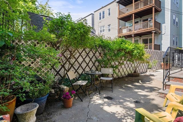 3 London Court, Boston, MA 02128
