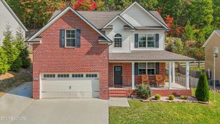 3056 Oakwood Hills Lane, Knoxville, TN 37931