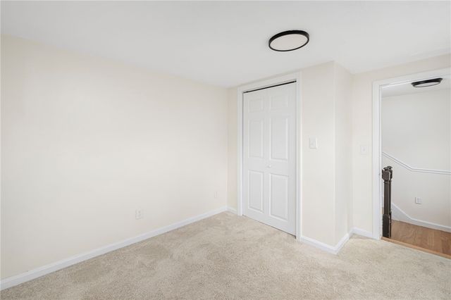 41 Spadina Avenue, Warwick, RI 02889