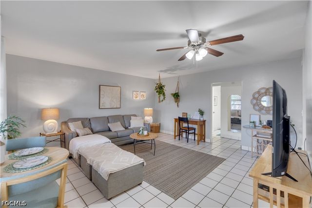 5226 Coronado PKWY B, Cape Coral, FL 33904
