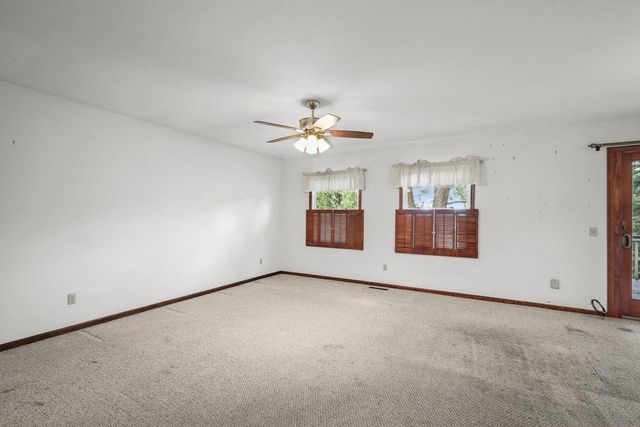 3906 Rolling Hill Drive, Middleton, WI 53562