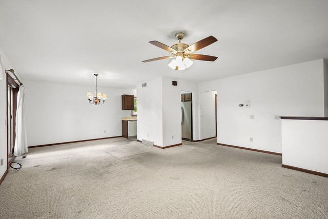 3906 Rolling Hill Drive, Middleton, WI 53562