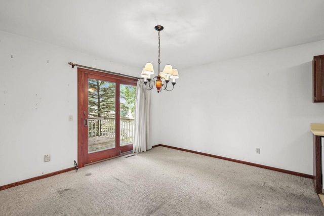 3906 Rolling Hill Drive, Middleton, WI 53562