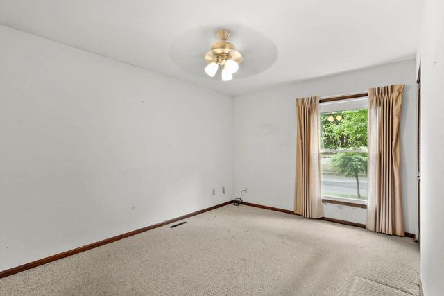 3906 Rolling Hill Drive, Middleton, WI 53562