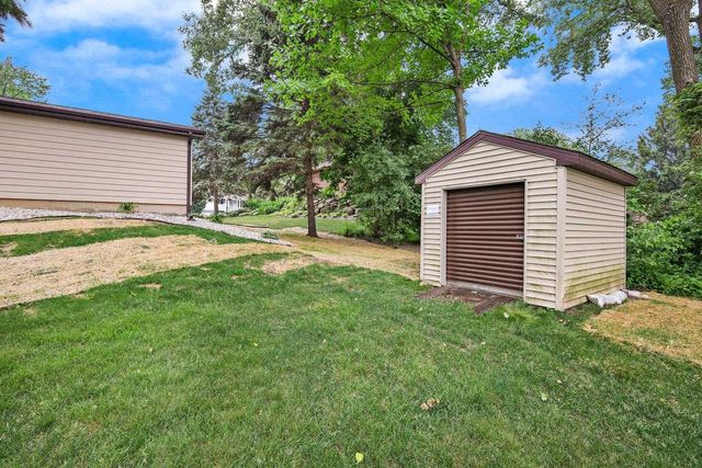 3906 Rolling Hill Drive, Middleton, WI 53562