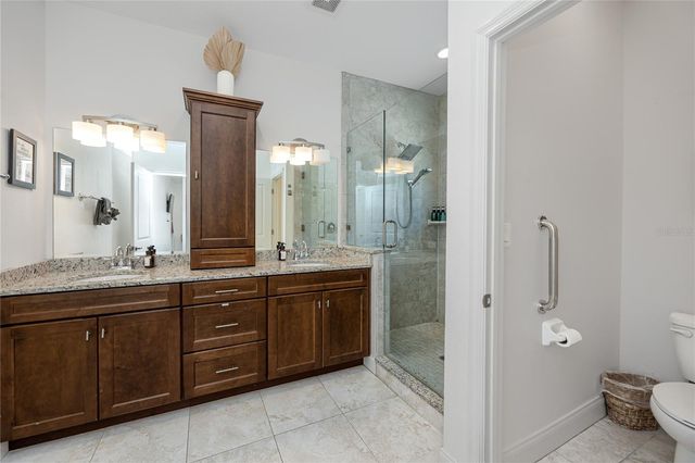 902 8TH AVENUE NW, Largo, FL 33770