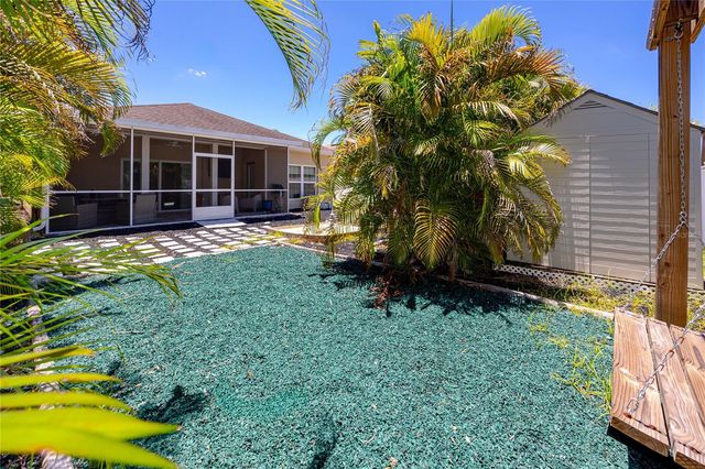 902 8TH AVENUE NW, Largo, FL 33770