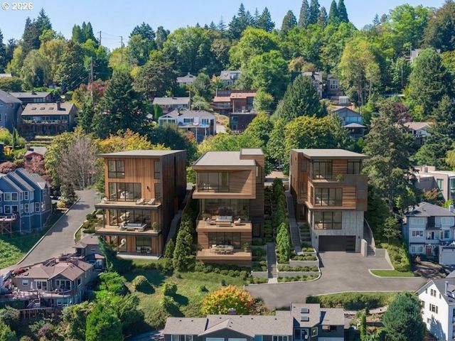 S FULTON PARK Blvd 5,6,7, Portland, OR 97219