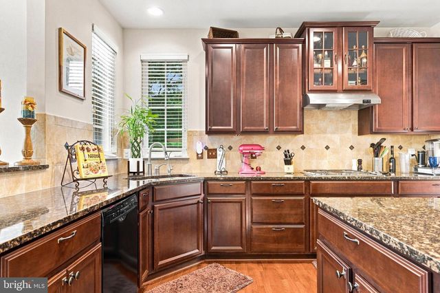 11561 HIGHLAND FARM CT, La Plata, MD 20646