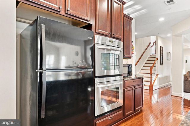 11561 HIGHLAND FARM CT, La Plata, MD 20646