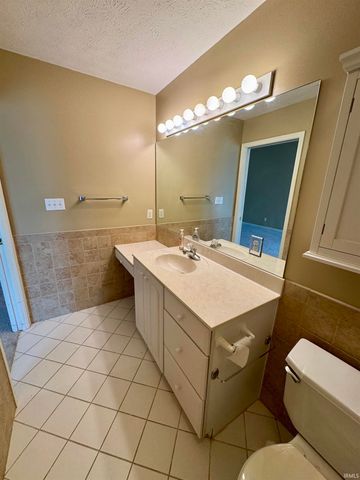 5139 W Preakness Ct, Muncie, IN 47304