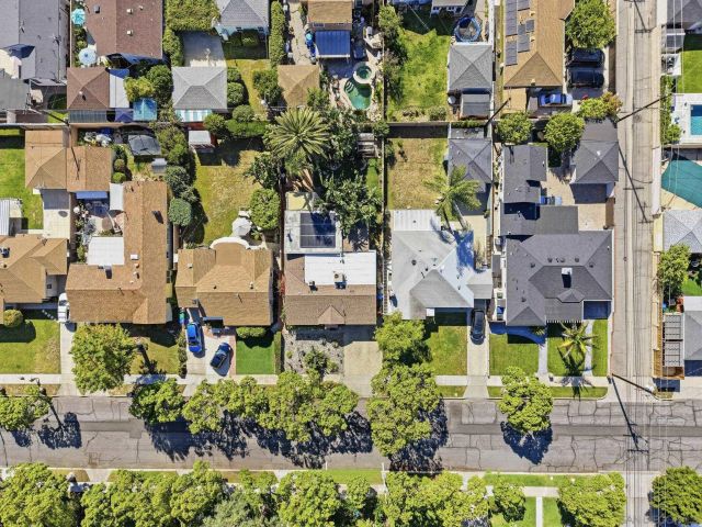 1929 N Rose st, Burbank, CA 91505