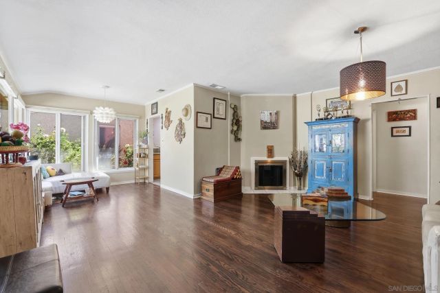 1929 N Rose st, Burbank, CA 91505