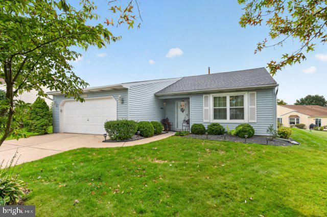 315 WAGON WHEEL CIR, Columbus, NJ 08022