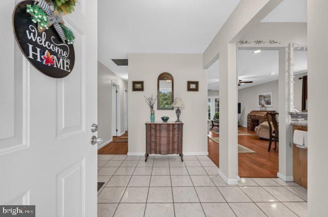 315 WAGON WHEEL CIR, Columbus, NJ 08022