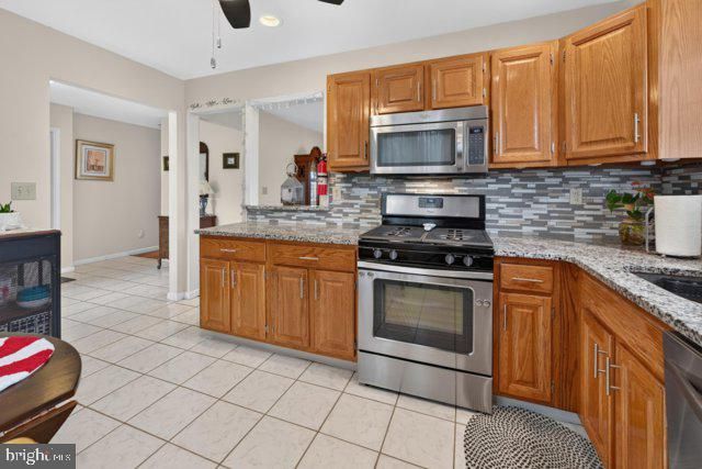 315 WAGON WHEEL CIR, Columbus, NJ 08022