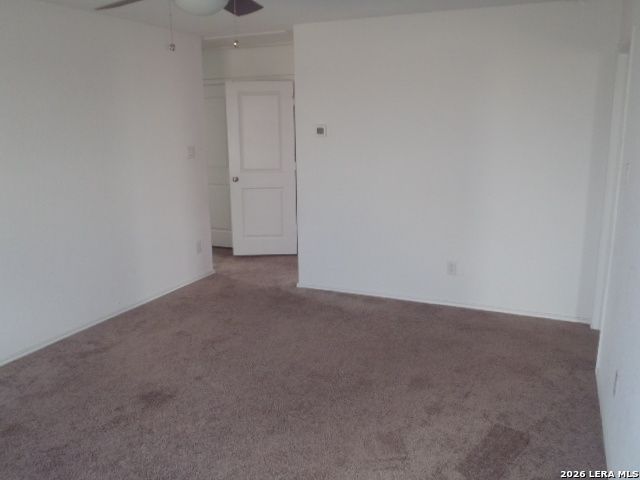 5842 COAHULIA RDG, Seguin, TX 78155