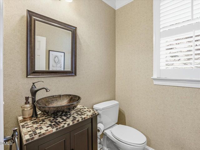 205 N Park Bluff Drive, Chapel Hill, NC 27517