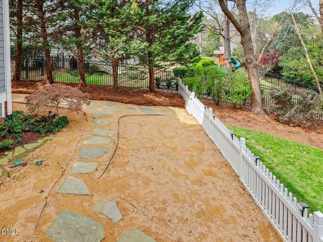 205 N Park Bluff Drive, Chapel Hill, NC 27517