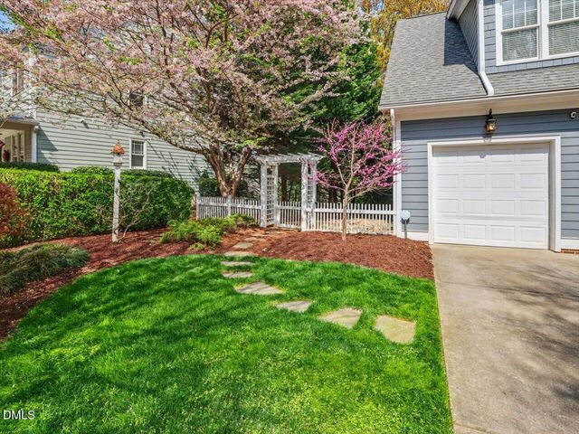 205 N Park Bluff Drive, Chapel Hill, NC 27517