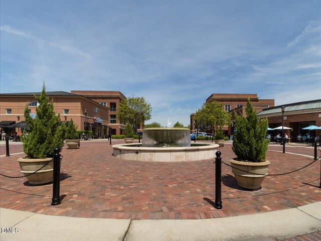 205 N Park Bluff Drive, Chapel Hill, NC 27517