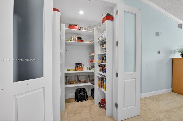 9943 Majorca Pl, Boca Raton, FL 33434